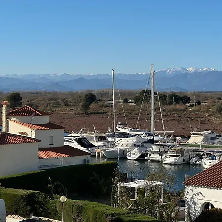 Bonito Piso Con Preciosas Vistas Av-32 * Roses