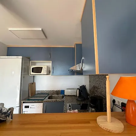 Bonito Piso Con Preciosas Vistas Av-32 * Roses